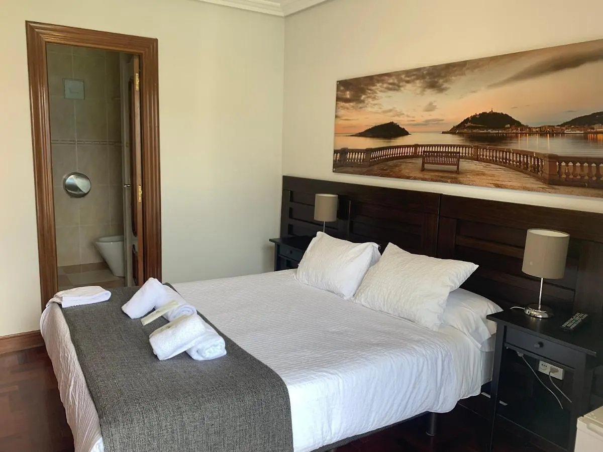 Guest house Pension Amara San Sebastian Spain